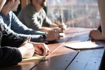 சுவிட்சர்லாந்தில் கோடை விடுமுறையில் வேலைக்கு விண்ணப்பிக்கலாமா?