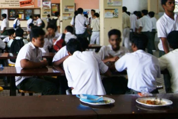 සියලුම පාසල්වලට රජයෙන් මාර්ගෝපදේශයක් - පාසල් දරුවන් උදෙසා දැඩිව ක්‍රියාත්මක කිරීමට උපදෙස්
