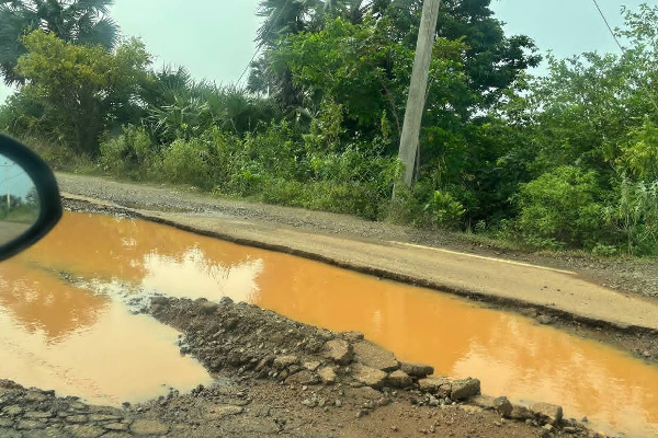 நாளுக்கு நாள் மோசமடையும் மருதங்கேணி - பருத்தித்துறை வீதி! | Pedrothurai Maruthankerny Road Not Been Renovated நாளுக்கு நாள் மோசமடையும் மருதங்கேணி - பருத்தித்துறை வீதி! | Pedrothurai Maruthankerny Road Not Been Renovated