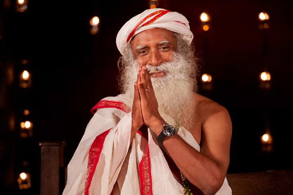 சத்குரு பரிந்துரை: இஞ்சி மஞ்சள் டீயை தொடர்ந்து குடிங்க - இந்த 4 பிரச்சனை வராது | Sadhguru Recommend Drinking Turmeric Ginger Tea