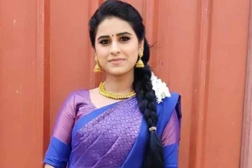 காதலுக்கு ஏற்ற இடத்திற்கு சென்று கணவருடன் காதலர் தினம் கொண்டாடிய சீரியல் நடிகை ரித்திகா- கியூட் புகைப்படங்கள்