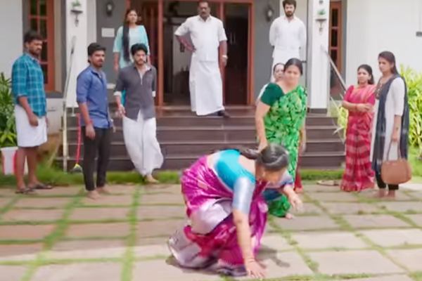 Ethirneechal: அறிவுக்கரசியை புரட்டி எடுத்த நந்தினி... வேடிக்கை பார்த்த குடும்பம் | Ethirneechal Nandhini Slap Arivukarasi New Promo