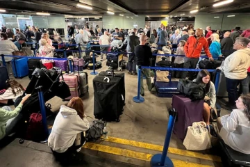 பிரித்தானிய விமான நிலையத்தில் மின் தடை!