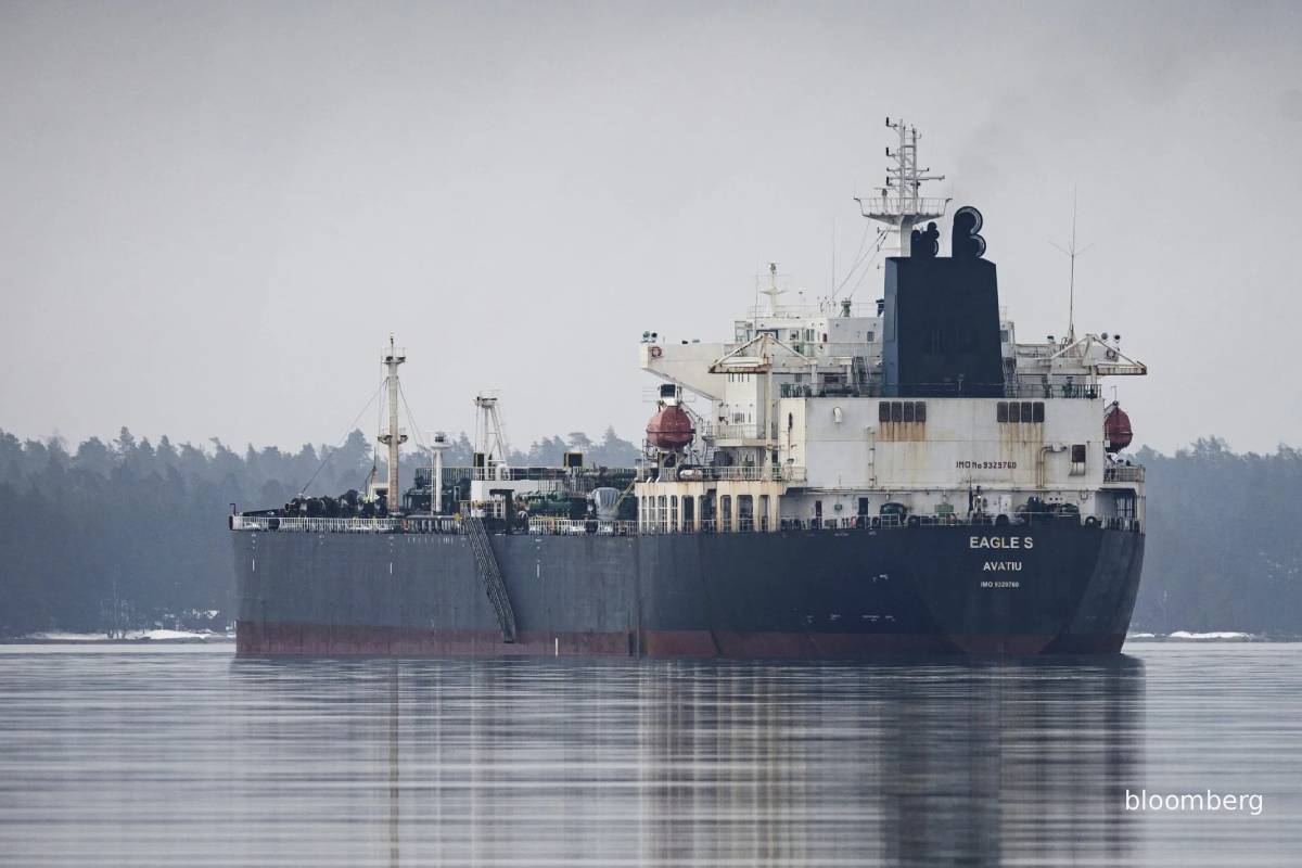 ட்ரம்பின் 30 நாட்கள் ரஷ்ய எண்ணெய் சலுகையை நிராகரித்த பிரித்தானியா: சொன்ன காரணம் | Russia Oil Uk Wont Follow Us