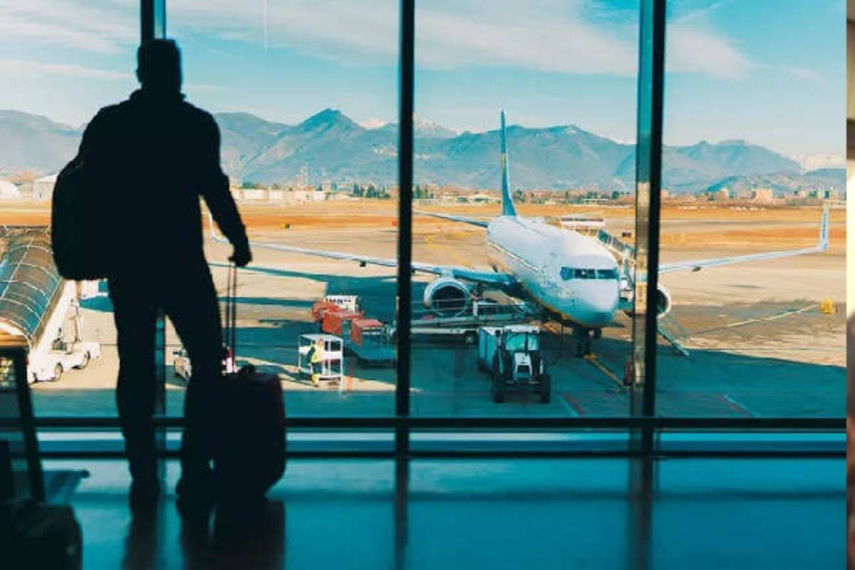 வெளிநாட்டில் பணிபுரியும் 2,30,000 பேர் வேலையை இழக்கும் அபாயம்! | 230 000 People At Risk Of Losing Their Jobs