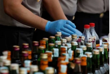 මත්පැන්වලට භයානක රසායනික ද්‍රව්‍යක් කලවමි වෙයි...අවධානම් තත්ත්වයක්..