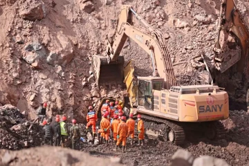 சீனாவில் நிலக்கரி சுரங்க விபத்து - 10 பேர் உயிரிழப்பு