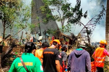 3 முறை வானத்தில் தலைகீழாக சுழன்ற விமானம்! வெளியான அதிரவைக்கும் தகவல்கள்