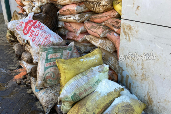 மோசமான வானிலையால் நுவரெலியாவில் விரயமான உணவுப்பொருட்கள் | Bad Weather Perishable Food Items In Nuwara Eliya மோசமான வானிலையால் நுவரெலியாவில் விரயமான உணவுப்பொருட்கள் | Bad Weather Perishable Food Items In Nuwara Eliya