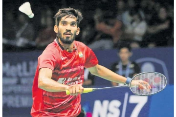 பேட்மிண்டன் வரலாற்றில் முதன் முறையாக இறுதிப் போட்டிக்குள் நுழைந்து இந்திய வீரர் கிடாம்பி ஸ்ரீகாந்த் சாதனை!