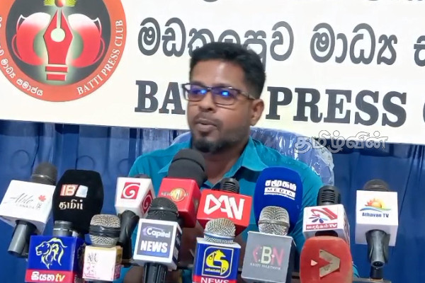 ஆசிரியர்களின் பிரச்சினைகளை கண்டுகொள்ளாமல் இருக்கும் அரசாங்கம்! முன்வைக்கப்பட்டுள்ள குற்றச்சாட்டு | President Of The Graduates Union Speech