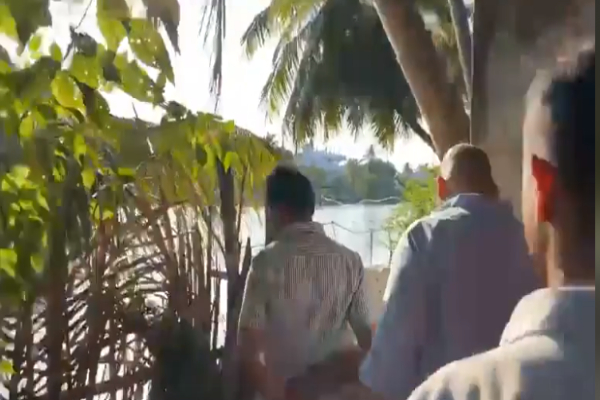 தமிழ் மக்கள் விடுதலைப் புலிகள் கட்சியினரின் ஈனச்செயல் - பெண்கள் குளிக்கும் இடத்தில் சிசிரிவி கமரா... | Tamil Politicians In Batti