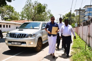 உள்ளூராட்சித் தேர்தல்; மன்னாரில் கட்டுப்பணம் செலுத்தியது ஸ்ரீலங்கா சுதந்திர கட்சி