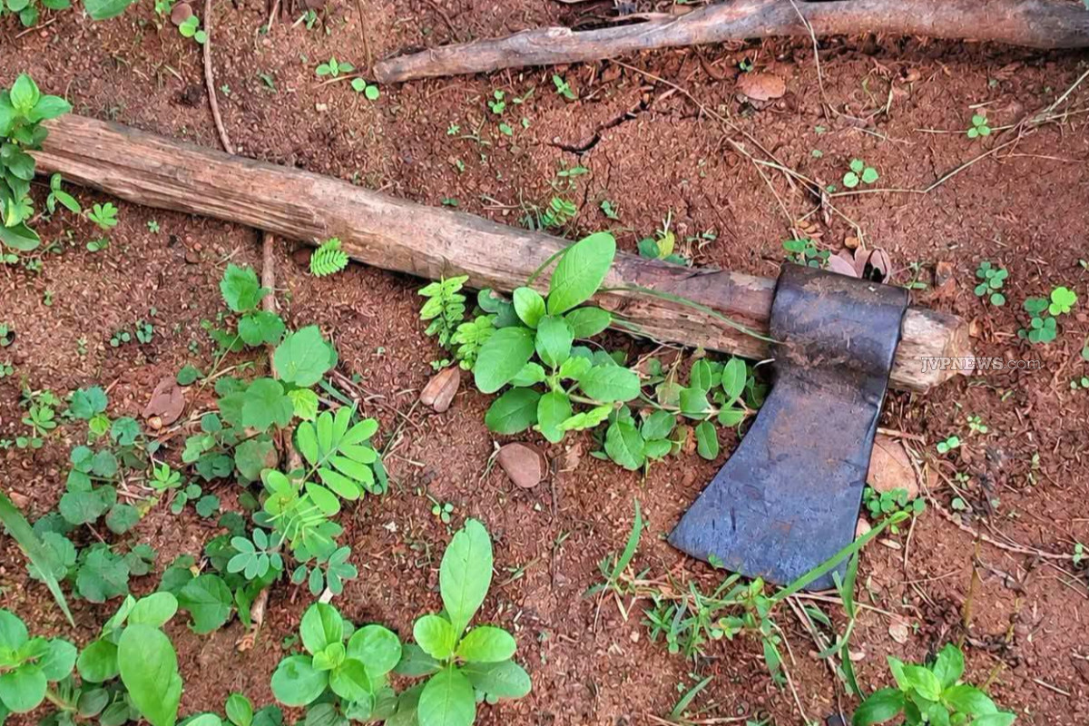 முல்லைத்தீவில் அதிகாலை இடம்பெற்ற கொடூரம்; உறங்கிக்கொண்டிருந்த தம்பதியினர் கொலை | Sleeping Couple Murdered In Mullaitivu முல்லைத்தீவில் அதிகாலை இடம்பெற்ற கொடூரம்; உறங்கிக்கொண்டிருந்த தம்பதியினர் கொலை | Sleeping Couple Murdered In Mullaitivu