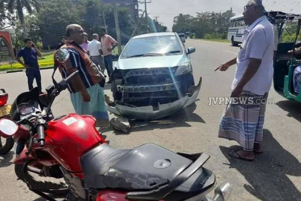 இலங்கையில் இரு வெளிநாட்டு பிரஜைகளுக்கு நேர்ந்த பரிதாப நிலை! | Foreign Nationals In An Accident In Sri Lanka