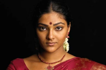 முன்னாள் காதலருக்கு முத்தம் கொடுத்தீர்களா.. விருமாண்டி நாயகி அபிராமியின் சொன்ன விஷயம்