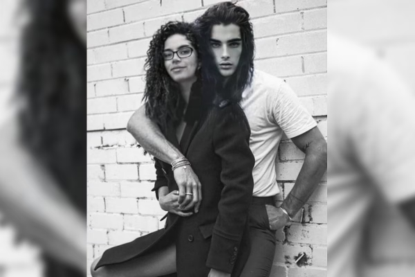 யார் இந்த பெண்? AI ரோபோவுடன் திருமணம் - கதறும் ஆண்கள்! | Ew York Women Marries Ai Created Virtual Robot யார் இந்த பெண்? AI ரோபோவுடன் திருமணம் - கதறும் ஆண்கள்! | Ew York Women Marries Ai Created Virtual Robot