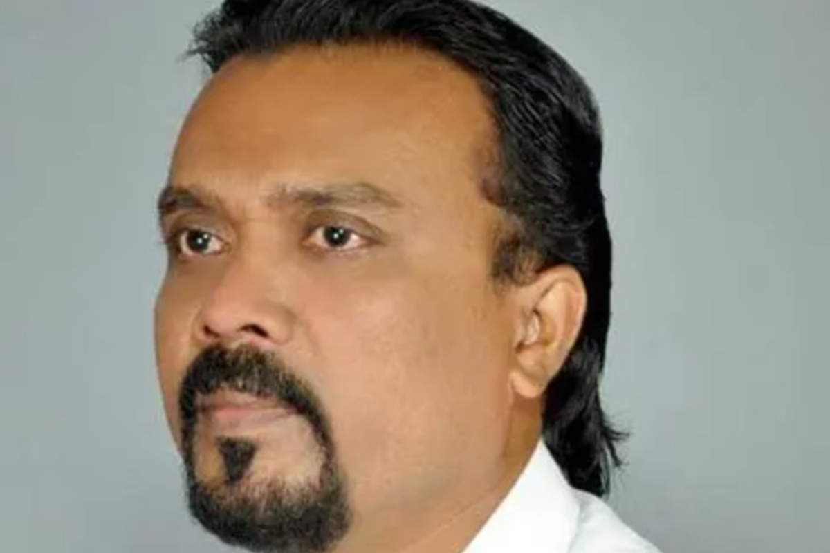 விமல் வீரவன்சவின் சகோதரர் சரத் வீரவன்ச அதிரடி கைது! | Wimal Weerawansa S Brother Arrested விமல் வீரவன்சவின் சகோதரர் சரத் வீரவன்ச அதிரடி கைது! | Wimal Weerawansa S Brother Arrested
