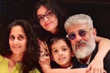 விடுமுறை கொண்டாடட்டத்தில் நடிகர் அஜித்தின் குடும்பம்.. இணையத்தில் வெளிவந்த புகைப்படம்