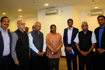 இந்திய வர்த்தக் குழு யாழ்ப்பாணம் வருகை - முதலீடுகள் தொடர்பில் ஆராய்வு (Photos)