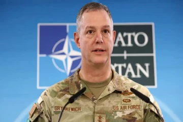 போர் பதற்றத்திற்கு மத்தியில் நேட்டோவின் அதிரடி தீர்மானம்