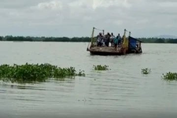 அம்பிளாந்துறை – குருக்கள்மடம் படகுப்பாதையை புணரமைத்து தருமாறு கோரும் மக்கள்! (Photos)