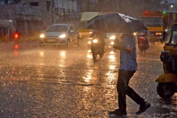 2 நாட்களுக்கு கனமழை: கவனமா இருங்க - எச்சரித்த வானிலை ஆய்வு மையம்!