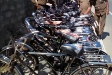 38 துவிச்சக்கர வண்டியை ஆட்டையப்போட்ட இளைஞன்!
