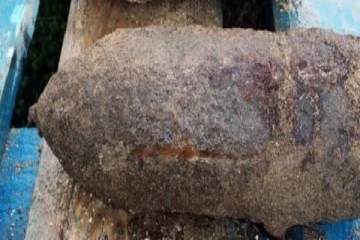 விற்பனைக்கு வந்த வெடிகுண்டுகள்...வெளியான அதிர்ச்சி தகவல்