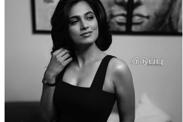 வாய்ப்புக்காக அந்த மாதிரியான போட்டோஷூட் எடுக்கிறேனா!! உண்மையை உடைத்த ரம்யா பாண்டியன்.. | Ramya Pandian Open Her Photoshoot For Movie Chance வாய்ப்புக்காக அந்த மாதிரியான போட்டோஷூட் எடுக்கிறேனா!! உண்மையை உடைத்த ரம்யா பாண்டியன்.. | Ramya Pandian Open Her Photoshoot For Movie Chance