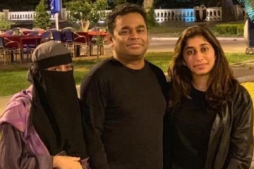 ஏ.ஆர்.ரகுமானின் மகளுக்கு நிச்சயதார்த்தம் முடிந்தது! மாப்பிள்ளை யார் தெரியுமா?