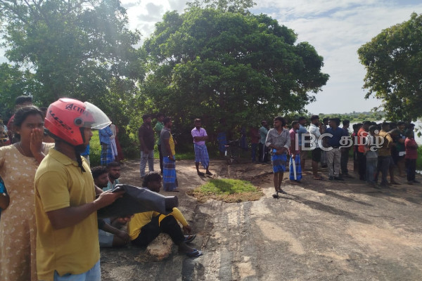 முதலையால் இழுத்துச் செல்லப்பட்டவருக்கு நேர்ந்த கதி | Body Of Man Killed By Crocodile In River Recovered