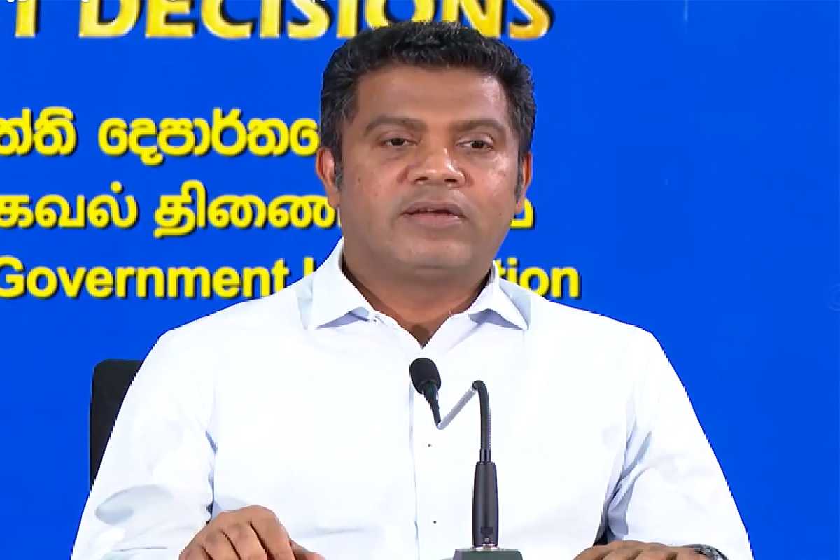 நீர்கொழும்பு சிறையில் டெங்குவால் 40 பேர் உயிரிழப்பு : உண்மையை வெளிப்படுத்திய சுகாதார அமைச்சர் | The Truth About Dengue Deaths In Negombo Prison நீர்கொழும்பு சிறையில் டெங்குவால் 40 பேர் உயிரிழப்பு : உண்மையை வெளிப்படுத்திய சுகாதார அமைச்சர் | The Truth About Dengue Deaths In Negombo Prison