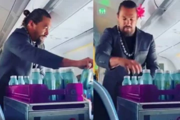 திடீரென விமானத்தில் பணியாளராக வந்த பிரபல நடிகர்! ஆச்சரியத்தில் கூச்சலிட்ட பயணிகள்