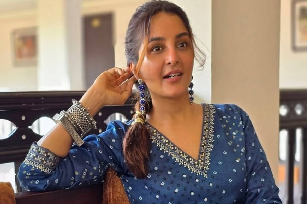 47 வயதில் மஞ்சு வாரியரியரின் புதிய லுக்! வாயடைத்துபோன ரசிகர்கள் | Actress Manju Warrier New Look In 47 Years Old