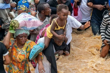 காங்கோவை சூறையாடிய வெள்ளம்: கசாபா கிராமத்தில் நூற்றுக்கும் மேற்பட்டோர் பலி!