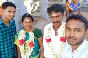 அம்மாவுக்கு மாப்பிள்ளை தேடி பிடித்து மறுமணம் செய்து வைத்த மகன்கள்: ஏன்?