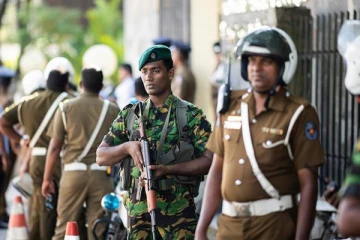 தனிமைப்படுத்தல் விதிகளை மீறிய 306 பேர் கைது