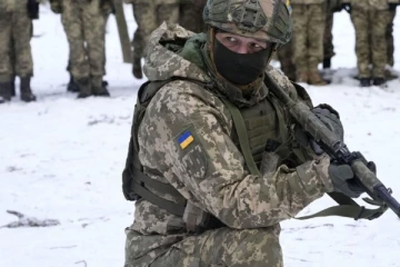 රටින් කොටසක් රුසියාවට..