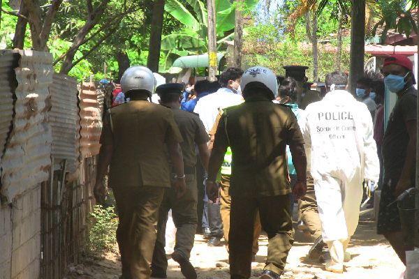 வவுனியாவில் வீடுபுகுந்து வாள்வெட்டு -இளம் குடும்ப பெண் பலி | Young Family Woman Killed By Sword In Vavuniya