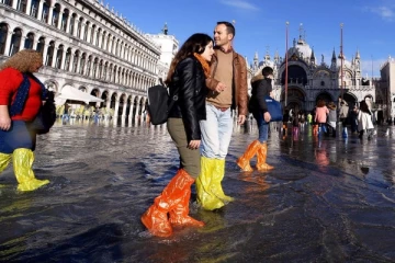 இத்தாலியில் பெருவெள்ளம்; அவசரகால நிலை பிரகடனம்