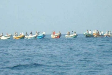 வடமராட்சியில் இன்று நடைபெற்ற படகோட்டப் போட்டி!
