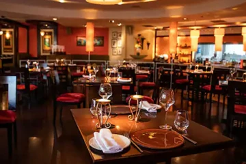 நாட்டில் ஏற்பட்டுள்ள தட்டுப்பாடுகள்! மூடப்பட்ட  12 ஆயிரம் உணவகங்கள்