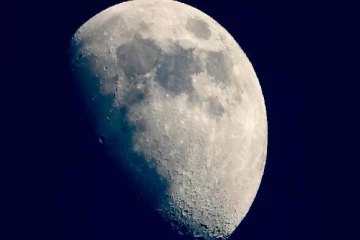 நாளை நிலவில் மோதவுள்ள விண்வெளி குப்பை! விளைவுகள் குறித்து விஞ்ஞானிகள் கவலை