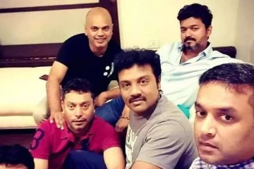 பிக்பாஸில் இருக்கும் தனது நண்பனுக்காக விஜய் செய்த விஷயம்- சஞ்சீவ் மனைவி கூறிய தகவல்