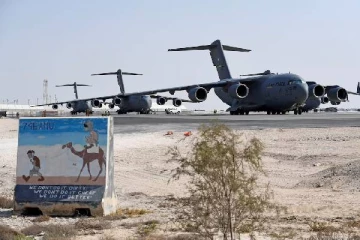 ஈரான் விடுத்த மிரட்டல்... கத்தார் தளத்தில் இருந்து மொத்த போர் விமானங்களையும் வெளியேற்றிய அமெரிக்கா