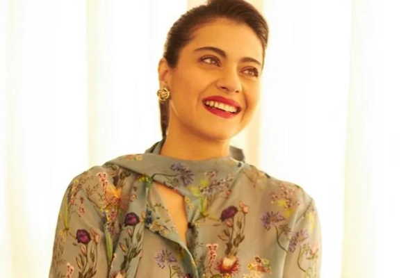 தலைக்கேறிய மதுபோதையில் முகம் சுளிக்க வைக்கும் ஆடை!! வைரலாகும் நடிகை கஜோல் மகளினின் வீடியோ.. | Kajols Daughter Nysa Devgn Trolls For Party Video தலைக்கேறிய மதுபோதையில் முகம் சுளிக்க வைக்கும் ஆடை!! வைரலாகும் நடிகை கஜோல் மகளினின் வீடியோ.. | Kajols Daughter Nysa Devgn Trolls For Party Video