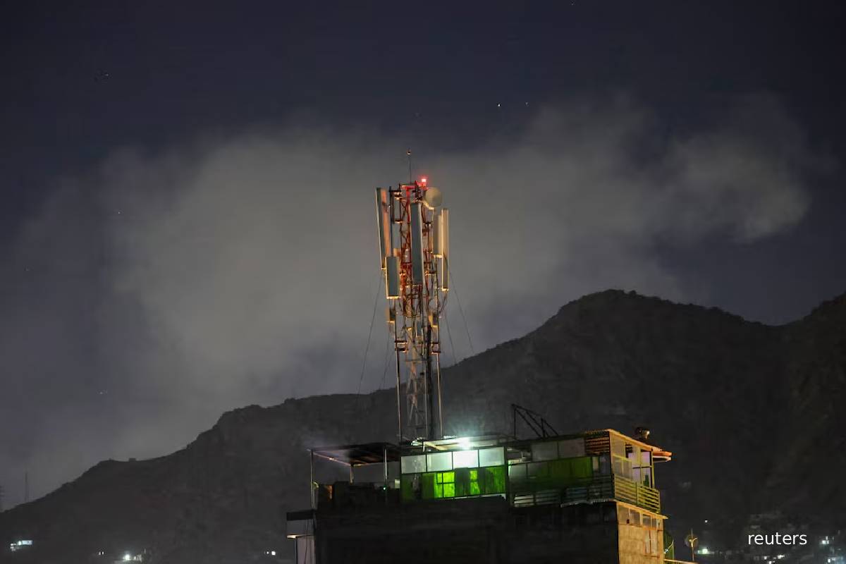 மருத்துவமனை மீது பாகிஸ்தான் நடத்திய மிக மோசமான குண்டு வீச்சு... 400 கடந்த பலி எண்ணிக்கை | Pakistan Air Strike Killed 400 மருத்துவமனை மீது பாகிஸ்தான் நடத்திய மிக மோசமான குண்டு வீச்சு... 400 கடந்த பலி எண்ணிக்கை | Pakistan Air Strike Killed 400