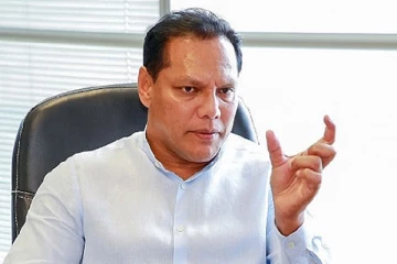 தயாசிறி ஜயசேகர எடுக்கப்போகும் அரசியல் முடிவு