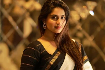 அடக்கவுடக்கமாக மாறிய பிக்பாஸ் நடிகை ஷிவானி!! ரீசெண்ட் சேலை புகைப்படங்கள்..